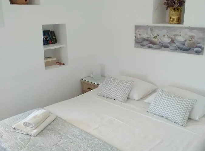 Melissou Place شقة *